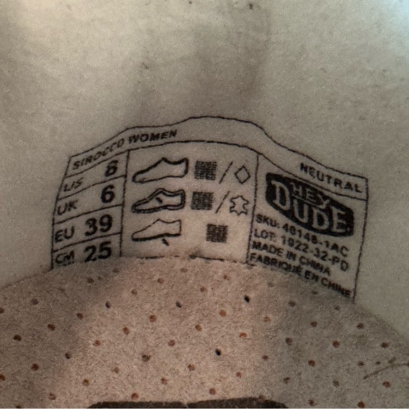 Hey Dude Women’s Sirocco Lightweight Slip On Sneakers Size 8 Neutral - Picture 7 of 7